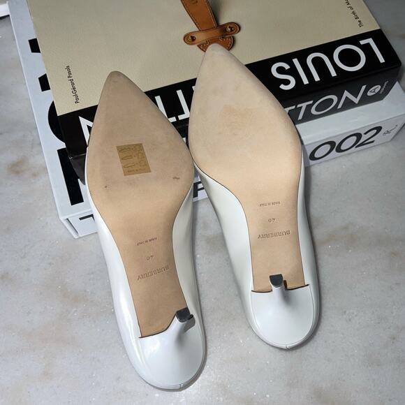 Burberry Annalise Mixed-Media Cap-Toe Pumps in Optic White in Multi - Picture 13 of 17